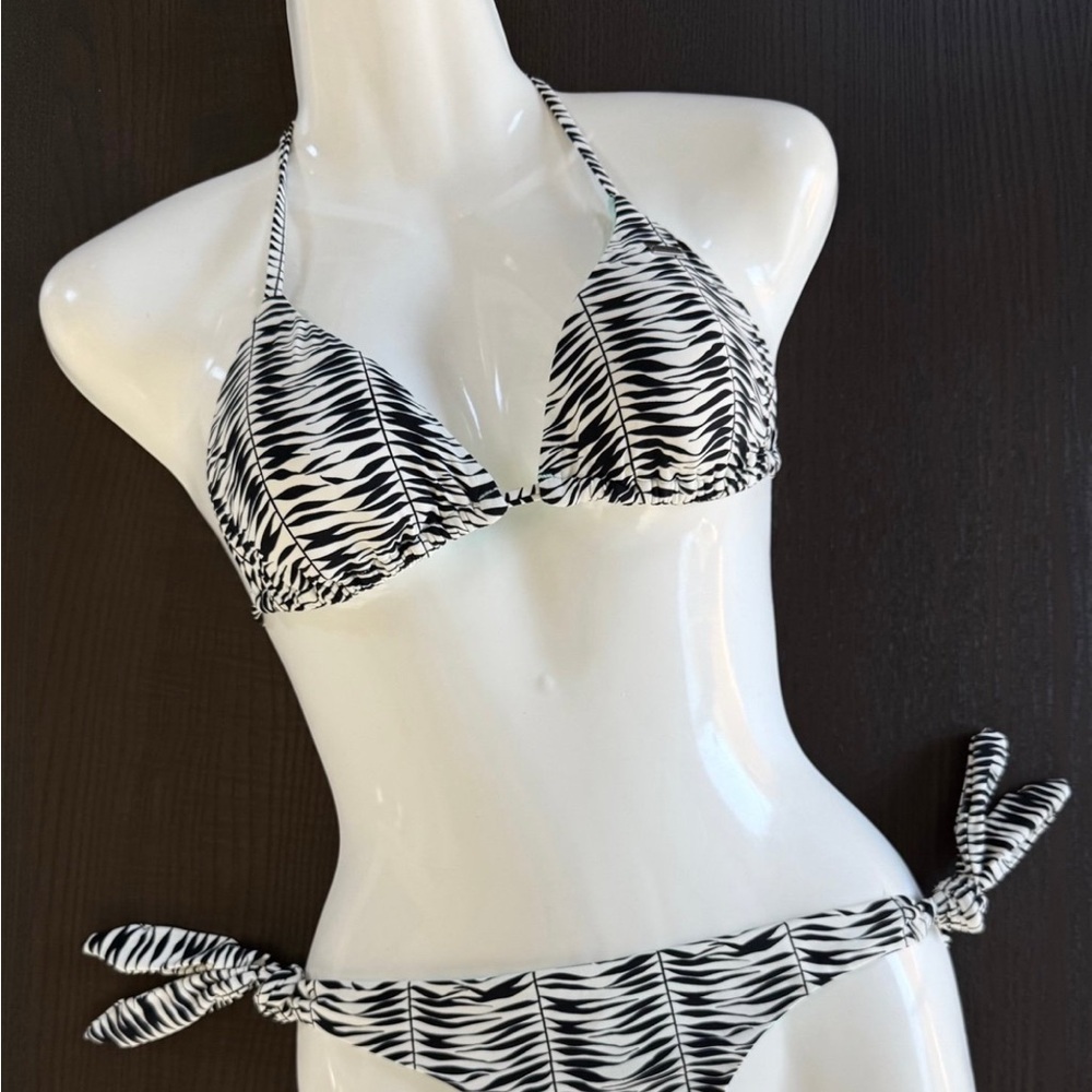 Roxy Reversible Bikini - image 1